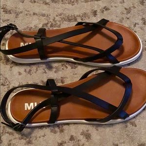 Mia crisscross sandals